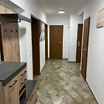 Lägenhet Laras Voll Ausgestattete Gartenwohnung Mit Wlan Und Tv Werne