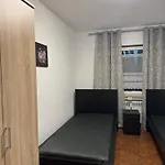 Laras Voll Ausgestattete Gartenwohnung Mit Wlan Und Tv Werne