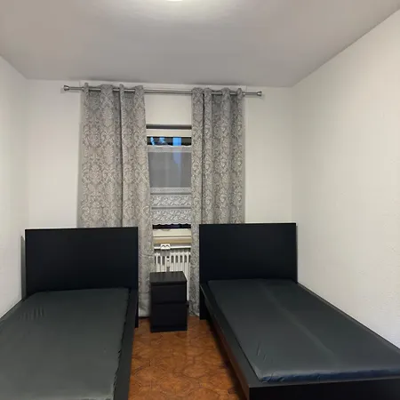 Laras Voll Ausgestattete Gartenwohnung Mit Wlan Und Tv Apartamento Werne