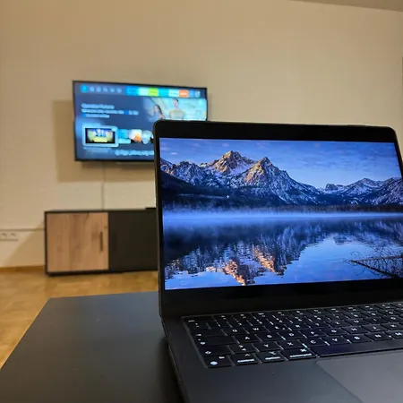 Laras Voll Ausgestattete Gartenwohnung Mit Wlan Und Tv