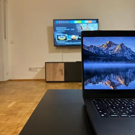 شقة Laras Voll Ausgestattete Gartenwohnung Mit Wlan Und Tv Werne