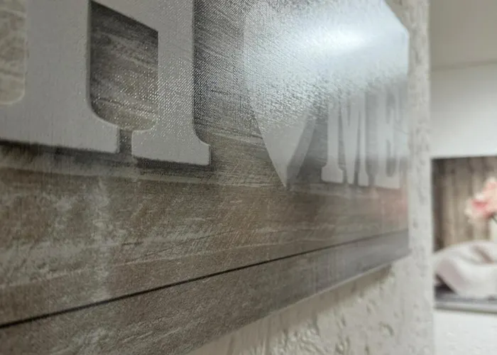 شقة Laras Voll Ausgestattete Gartenwohnung Mit Wlan Und Tv Werne