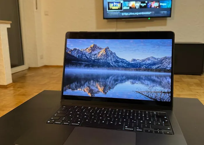 Laras Voll Ausgestattete Gartenwohnung Mit Wlan Und Tv *