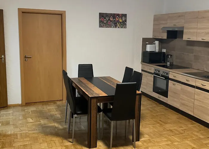 Laras Voll Ausgestattete Gartenwohnung Mit Wlan Und Tv