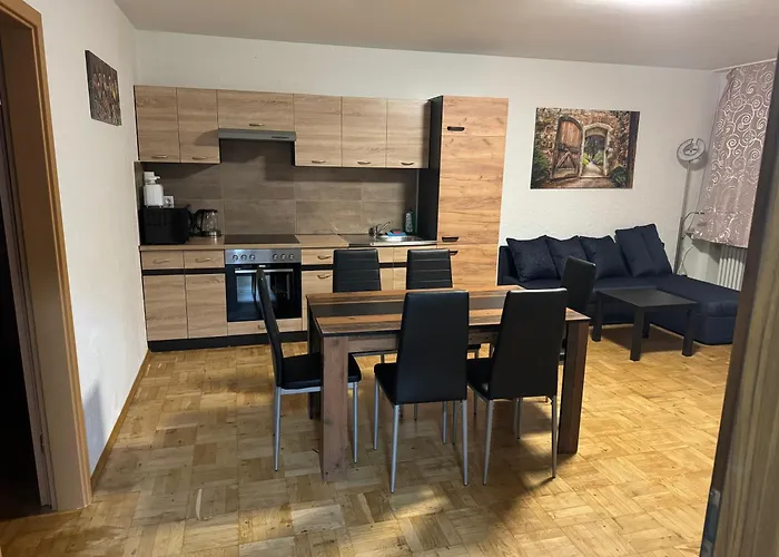 Laras Voll Ausgestattete Gartenwohnung Mit Wlan Und Tv *