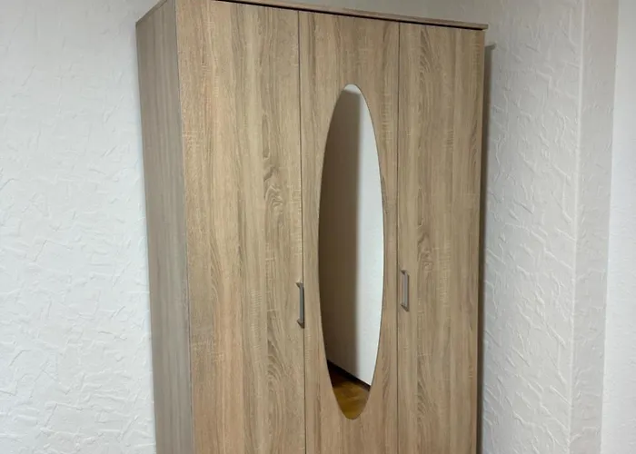 Laras Voll Ausgestattete Gartenwohnung Mit Wlan Und Tv Werne