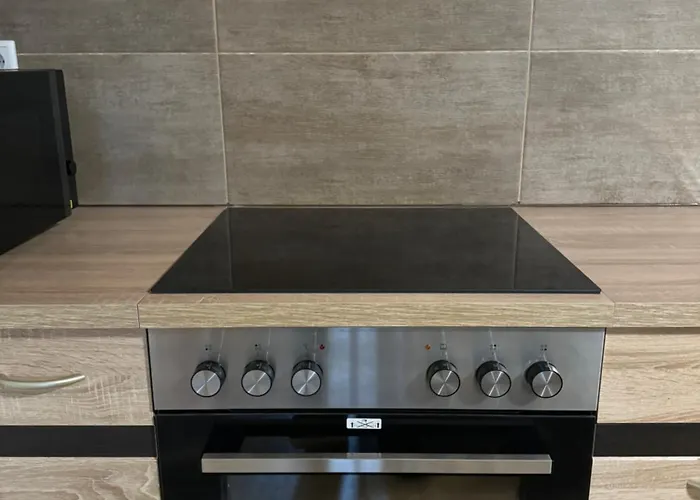 Laras Voll Ausgestattete Gartenwohnung Mit Wlan Und Tv * Werne