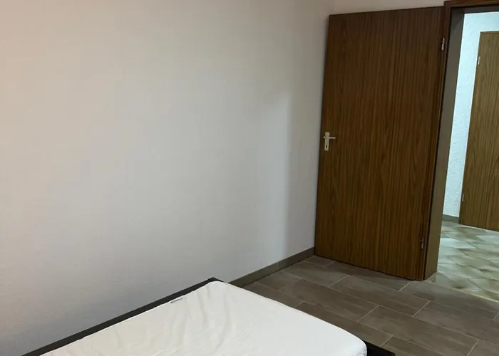 Laras Voll Ausgestattete Gartenwohnung Mit Wlan Und Tv Appartement